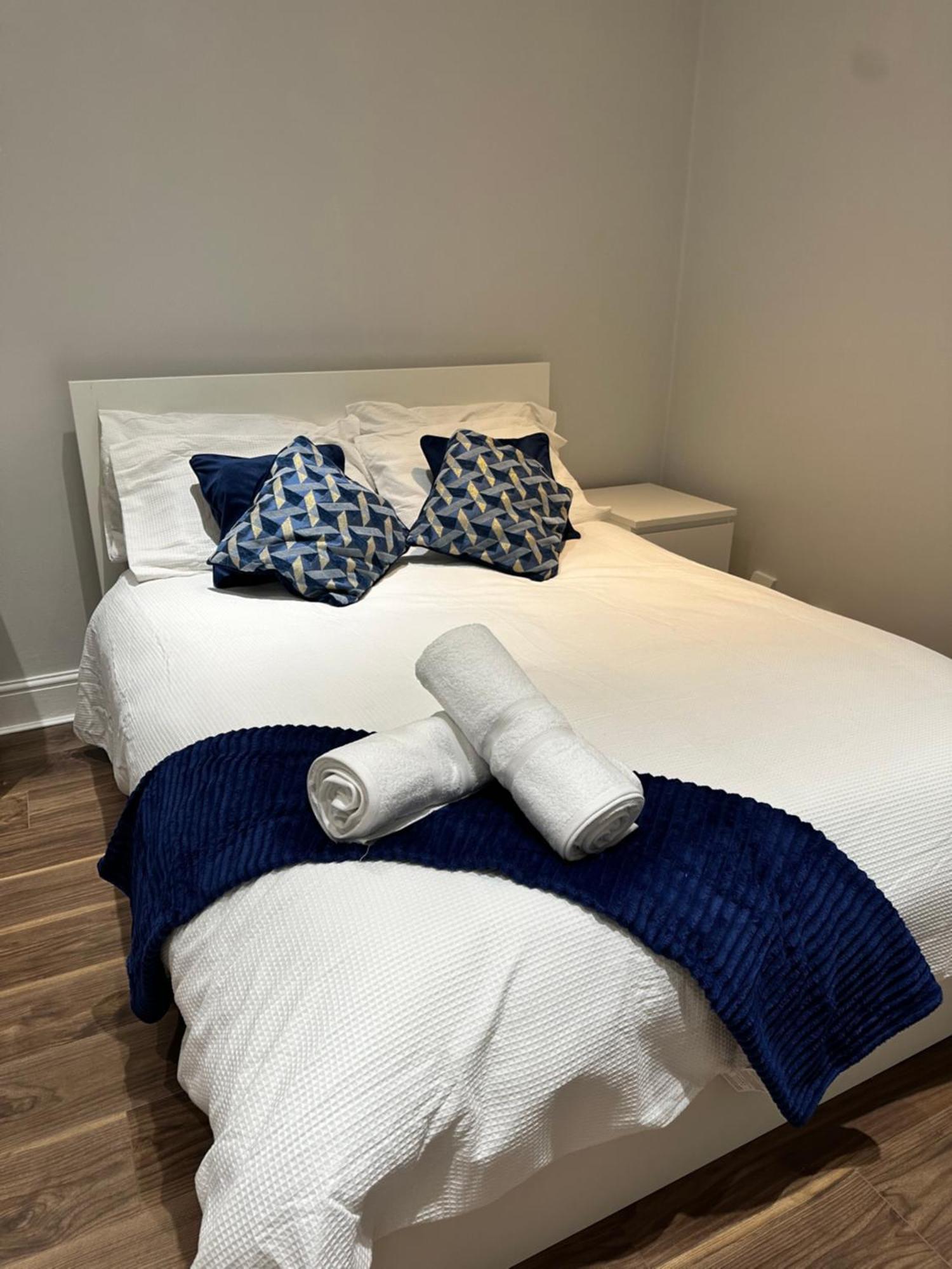 Liverpool Street Blue Bedroom London Eksteriør bilde
